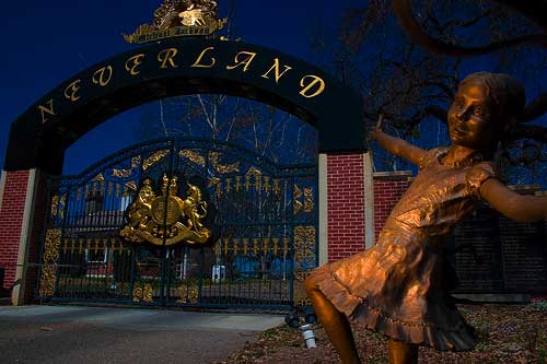 Michael Jacksons Neverland Ranch at Night